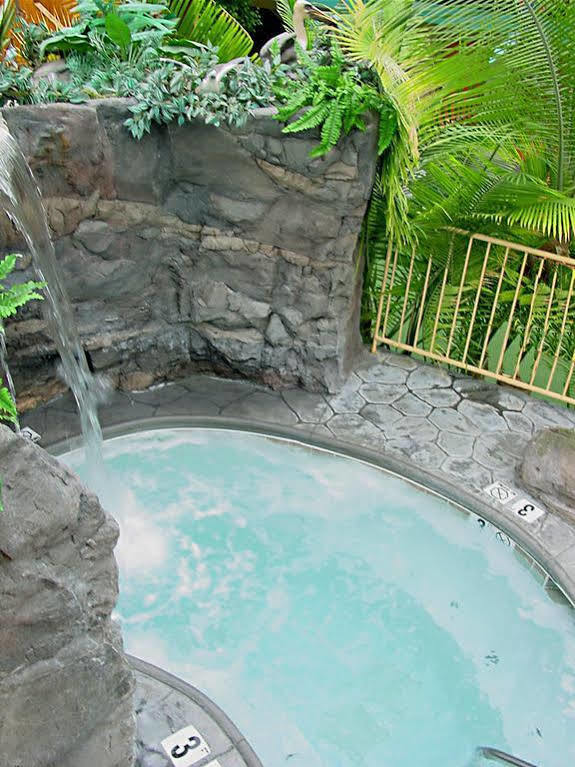 Howard Johnson Florence/ Cincinnati Area ภายนอก รูปภาพ
